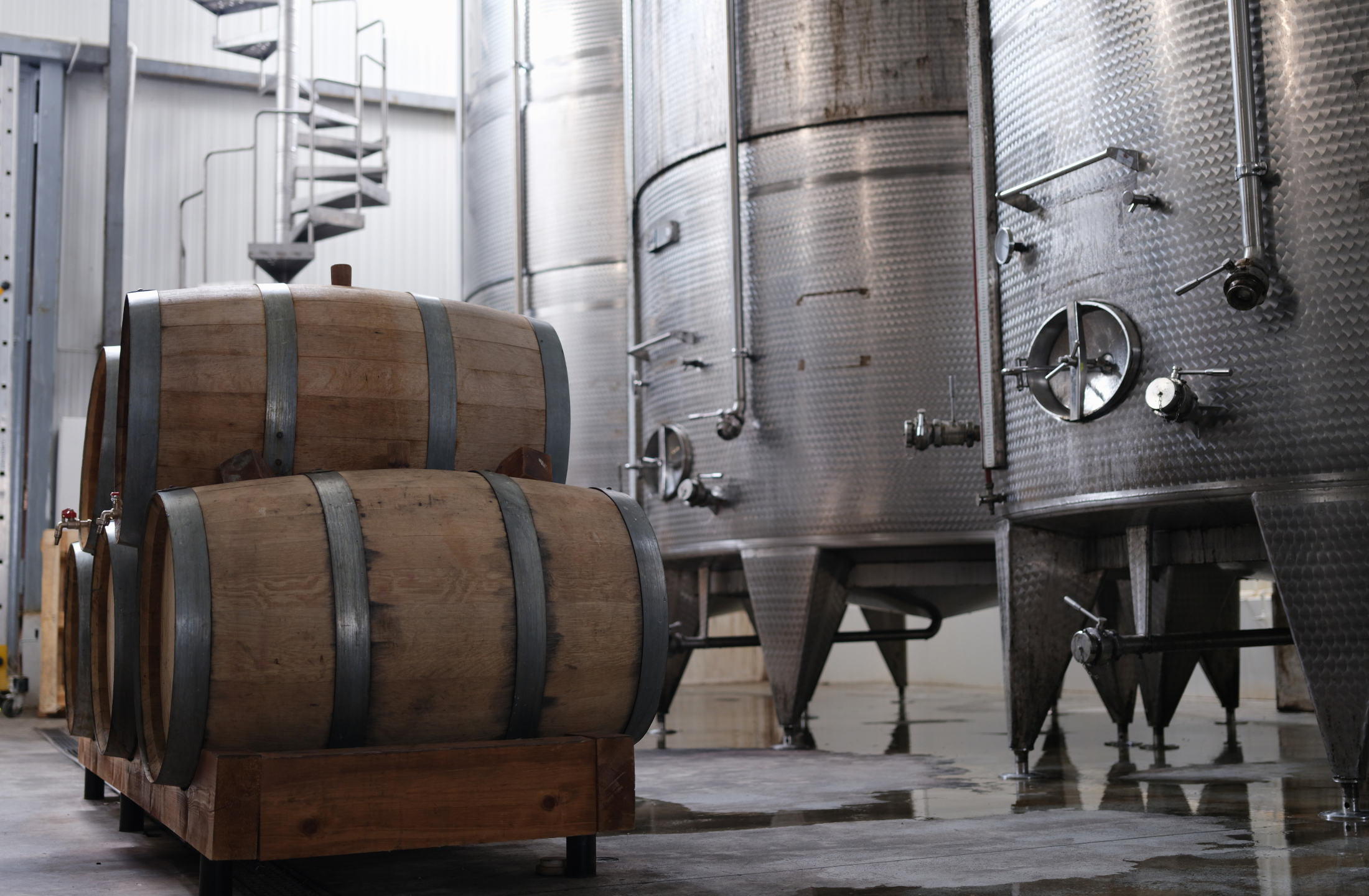 Commercial Winemaking Hacks: How Grape Juice Concentrate Boosts Color, Body, and Profit Margins
